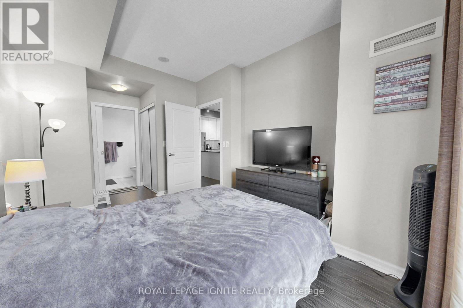 1809 - 225 Webb Drive, Mississauga, Ontario  L5B 4P2 - Photo 31 - W13011794