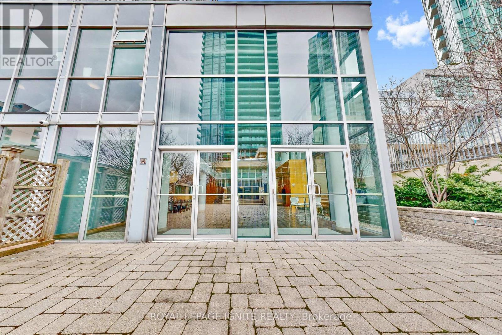 1809 - 225 Webb Drive, Mississauga, Ontario  L5B 4P2 - Photo 48 - W13011794