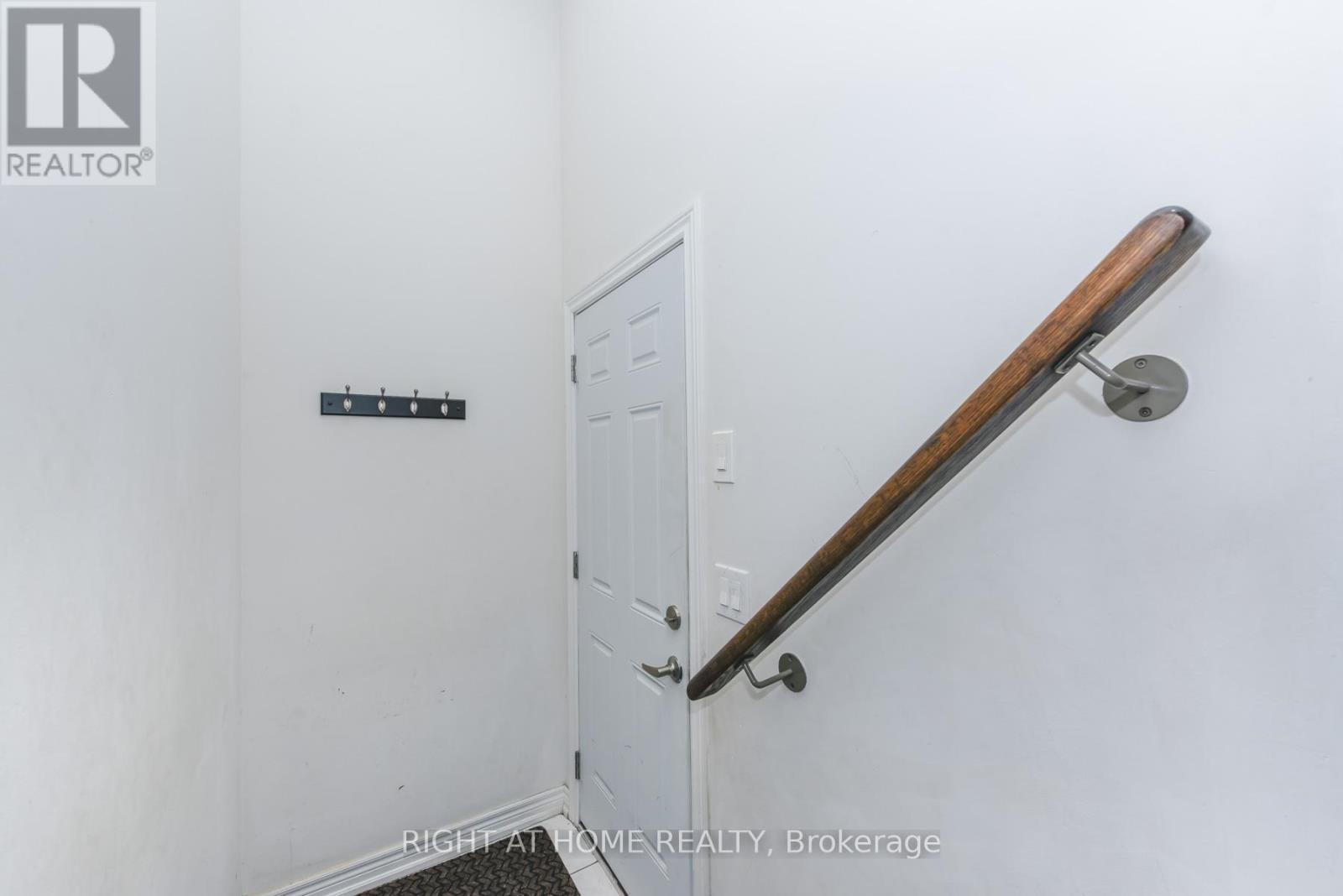 36 Spokanne Street, Brampton, Ontario  L6R 4A2 - Photo 12 - W13011818