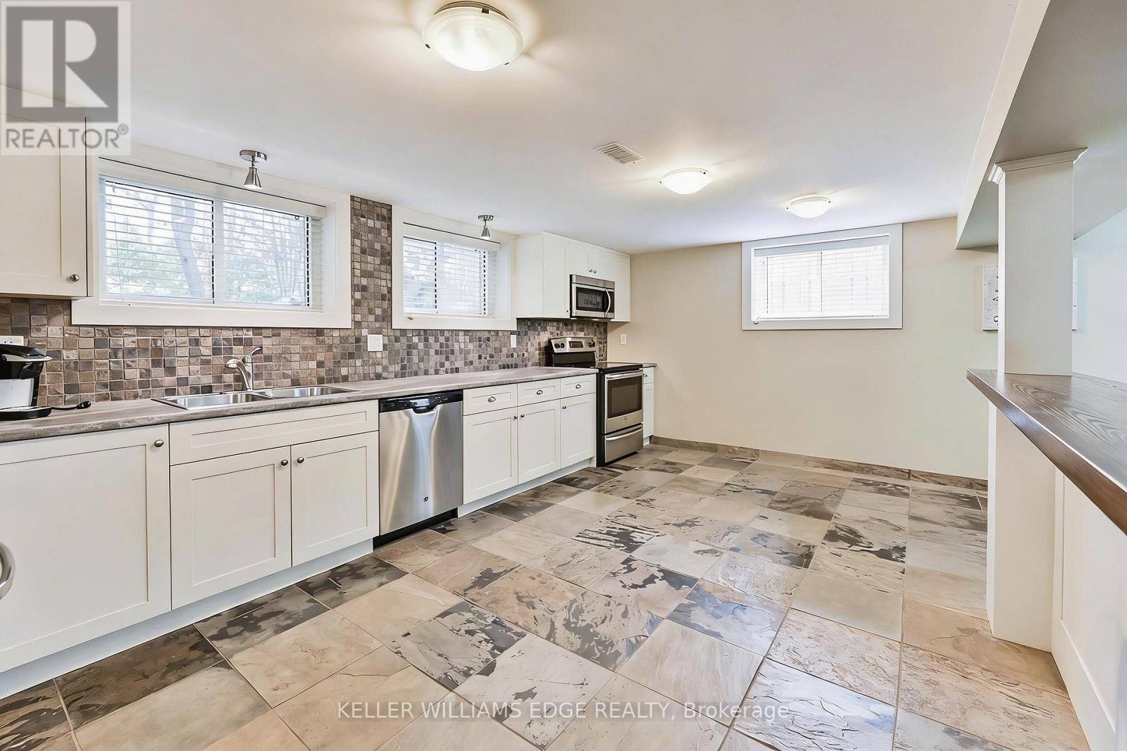 Ll - Basement - 2277 Fassel Avenue, Burlington, Ontario  L7R 3P2 - Photo 11 - W13011820