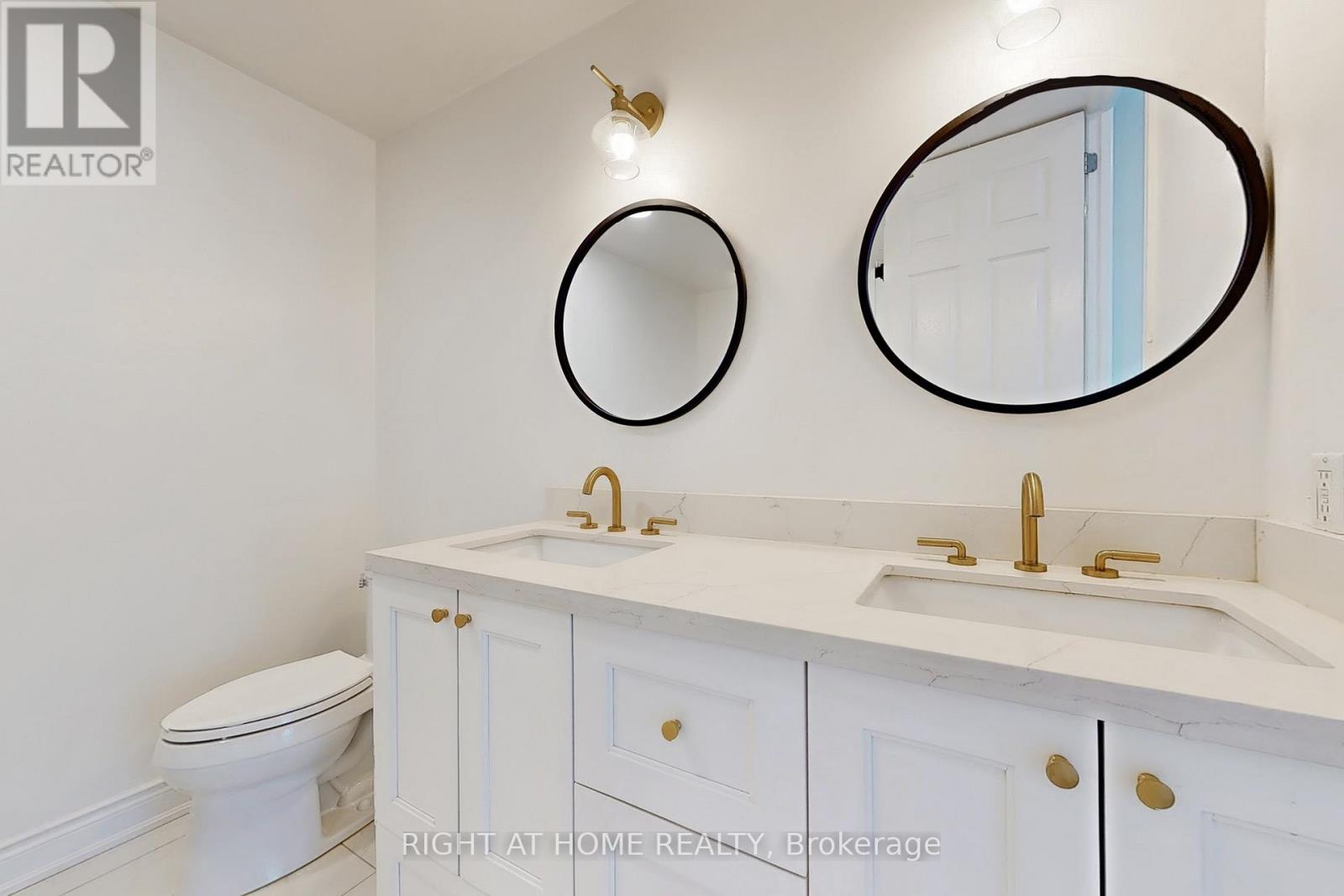 2207 - 185 Legion Road N, Toronto, Ontario  M8Y 0A1 - Photo 23 - W13011834