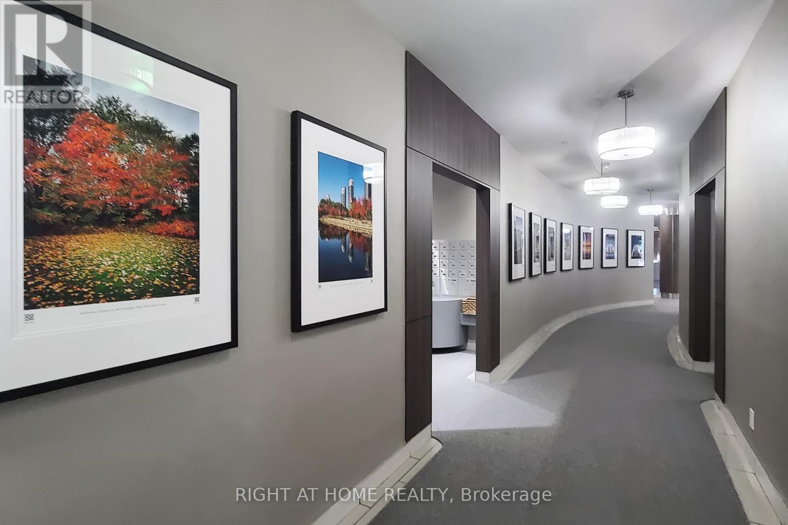 2207 - 185 Legion Road N, Toronto, Ontario  M8Y 0A1 - Photo 4 - W13011834