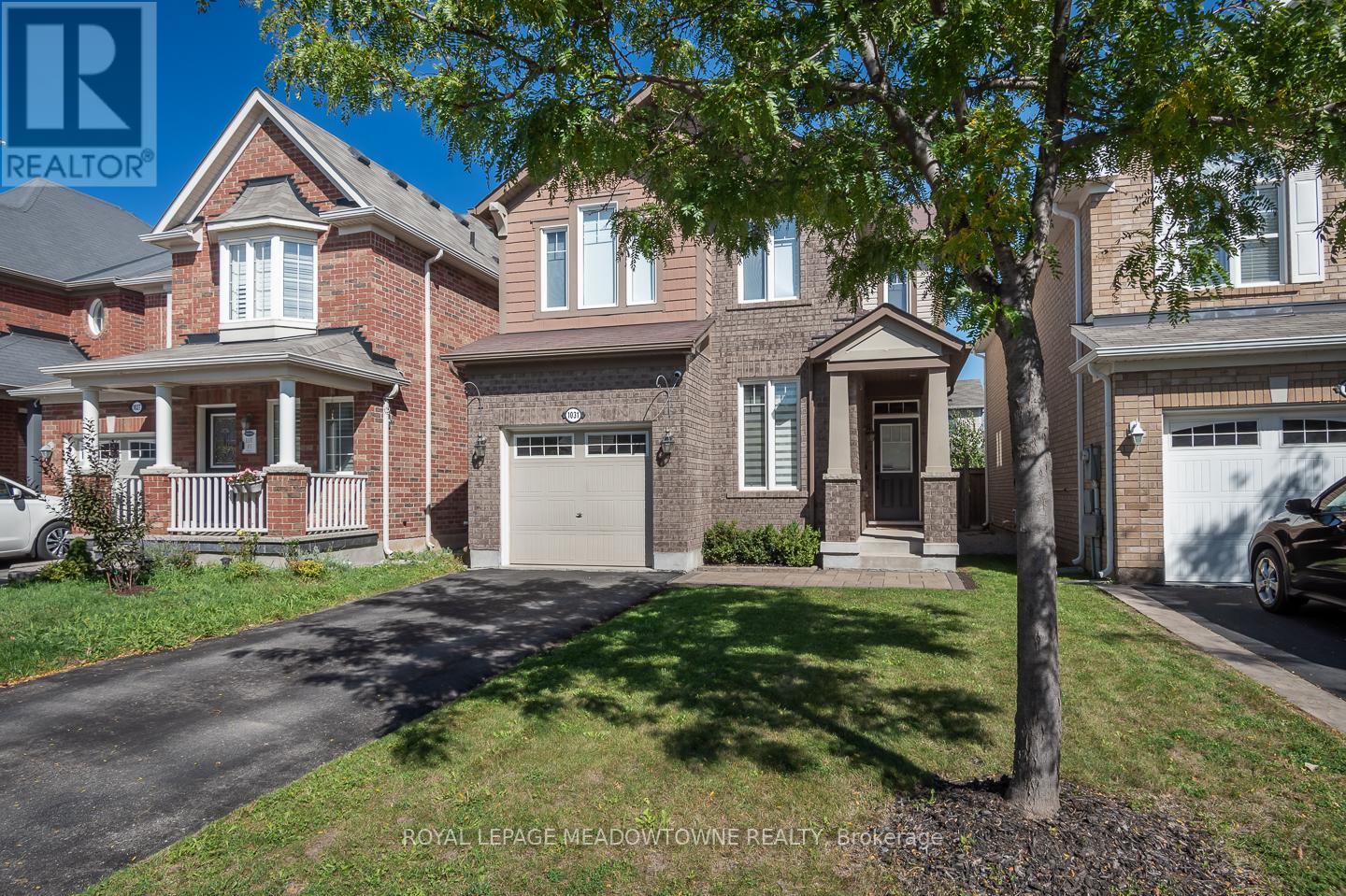 1031 Solomon Court, Milton, Ontario  L9T 8G9 - Photo 2 - W13011866