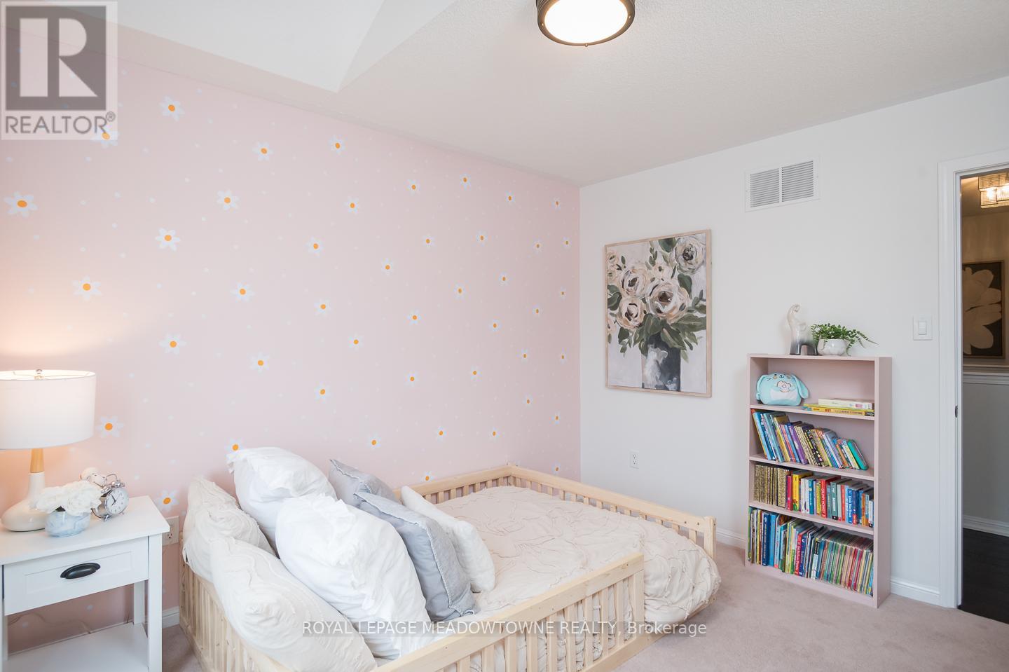 1031 Solomon Court, Milton, Ontario  L9T 8G9 - Photo 25 - W13011866