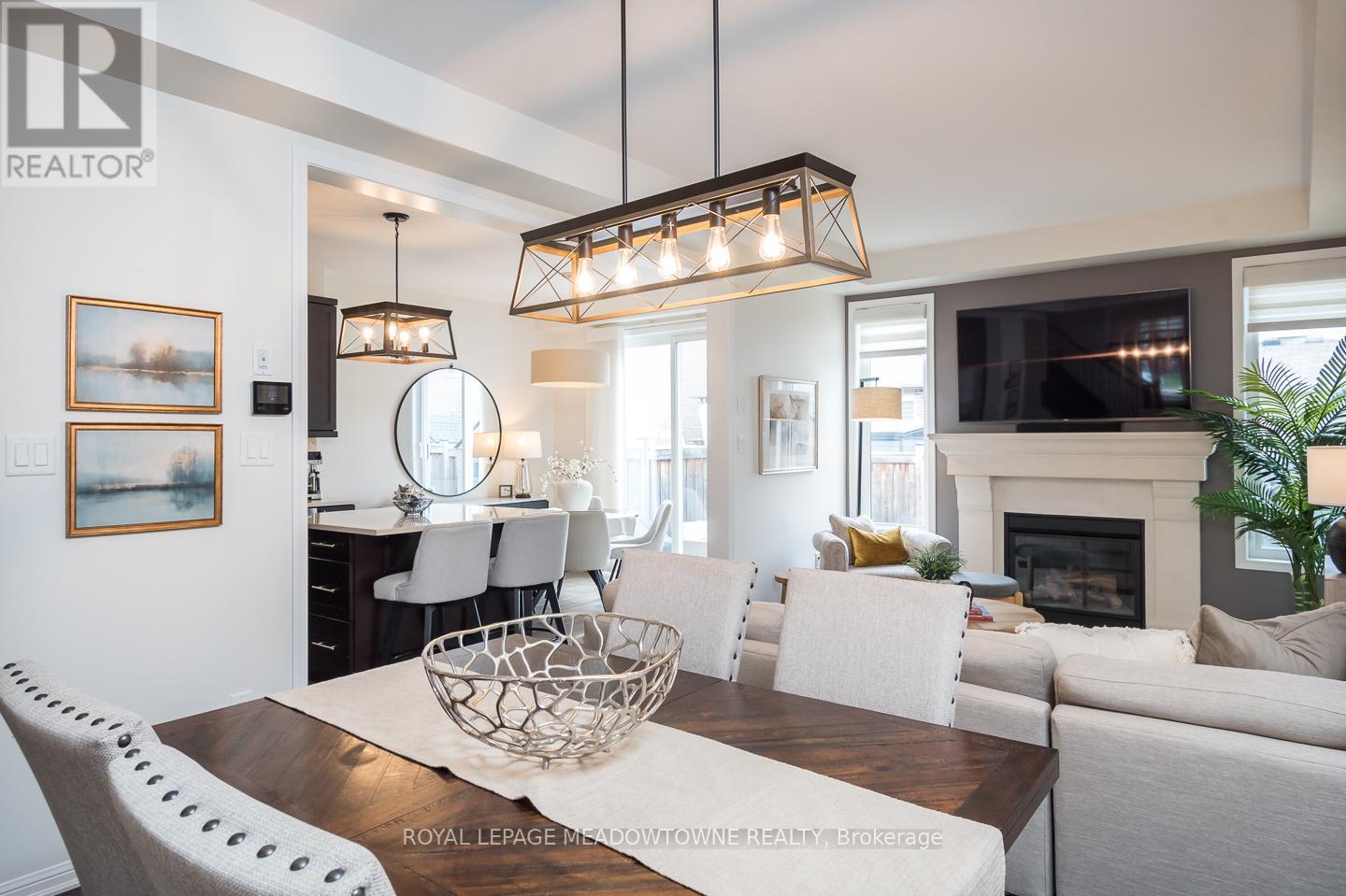 1031 Solomon Court, Milton, Ontario  L9T 8G9 - Photo 6 - W13011866