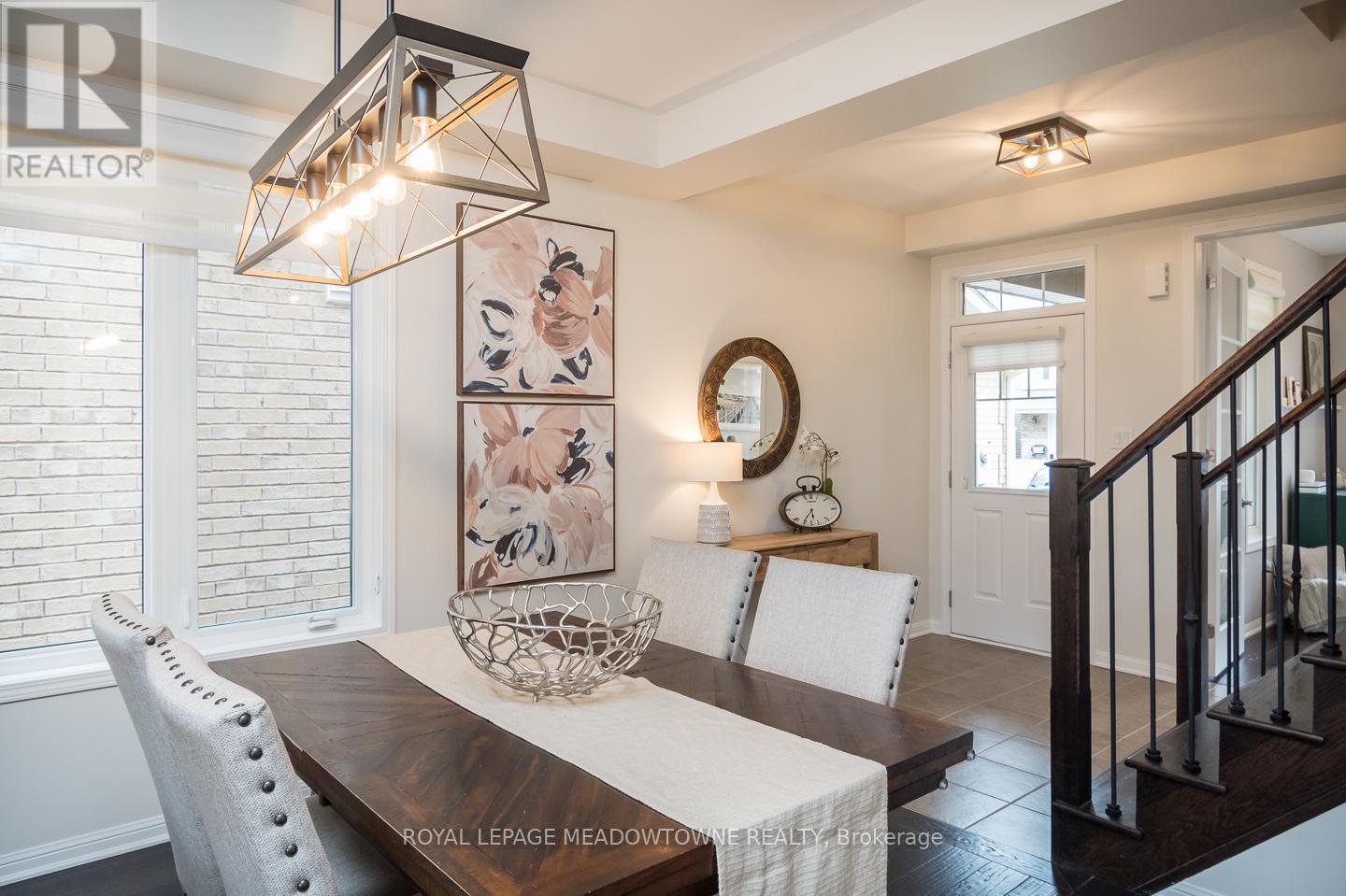 1031 Solomon Court, Milton, Ontario  L9T 8G9 - Photo 7 - W13011866