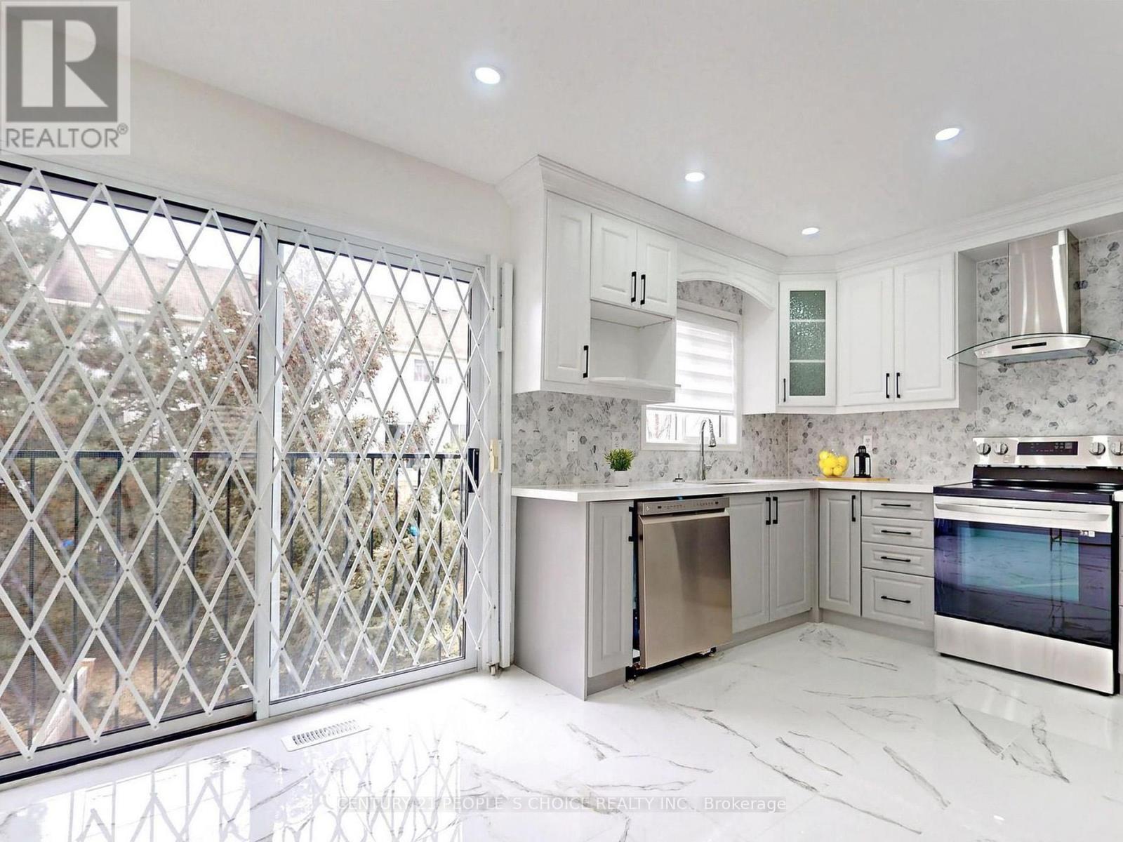 170 - 5030 Heatherleigh Avenue, Mississauga, Ontario  L5V 2G7 - Photo 8 - W13011888