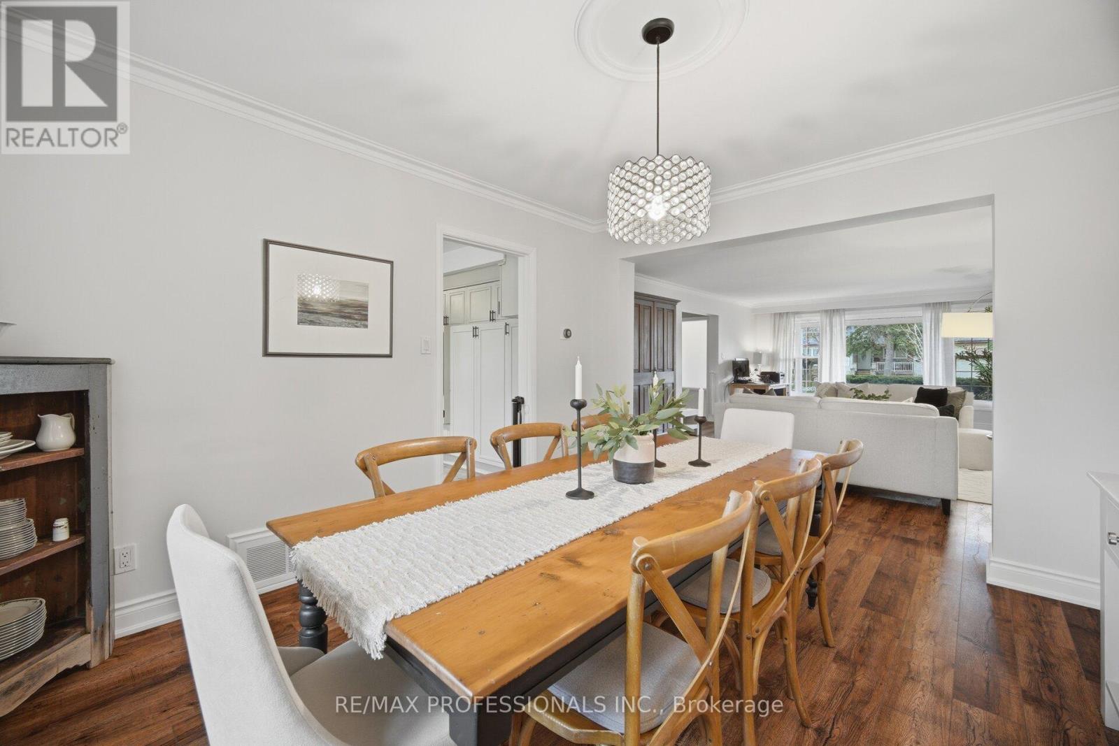 16 Cherry Post Crescent, Toronto, Ontario  M9C 2K1 - Photo 11 - W13011924