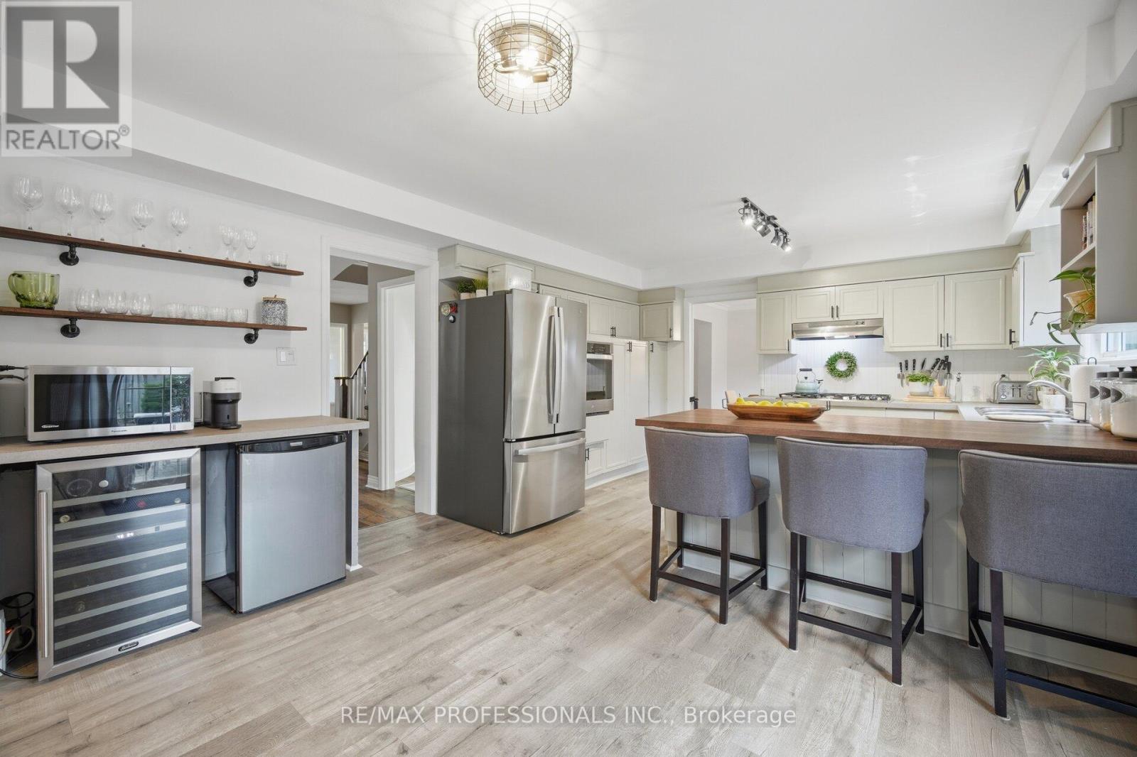 16 Cherry Post Crescent, Toronto, Ontario  M9C 2K1 - Photo 17 - W13011924