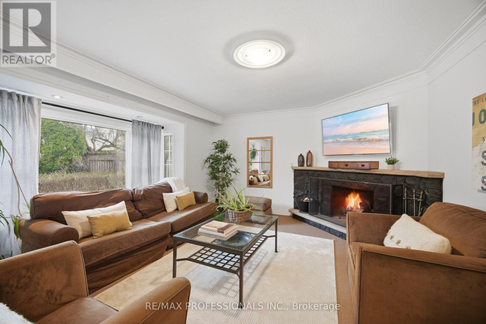 16 Cherry Post Crescent, Toronto, Ontario  M9C 2K1 - Photo 18 - W13011924