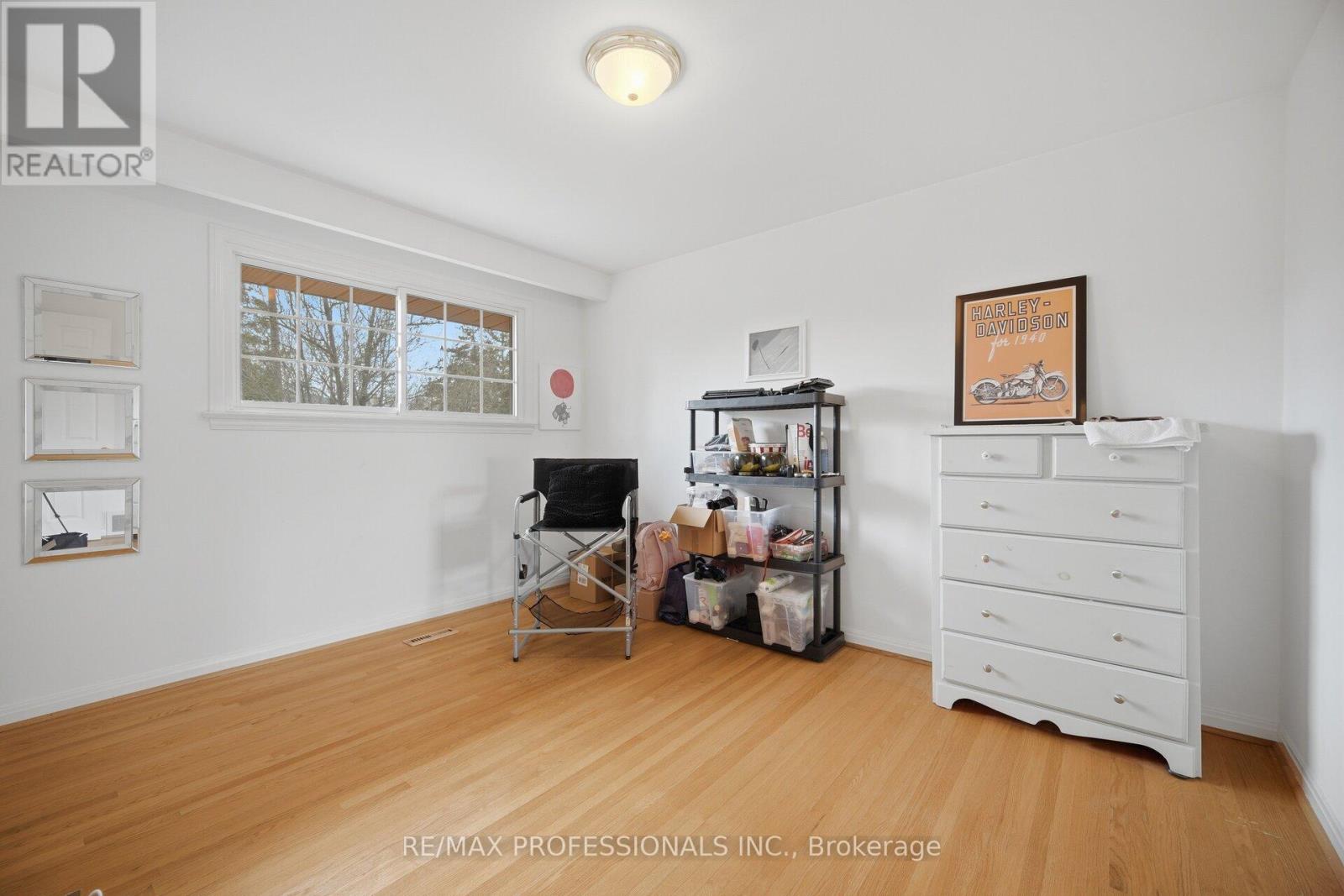 16 Cherry Post Crescent, Toronto, Ontario  M9C 2K1 - Photo 30 - W13011924