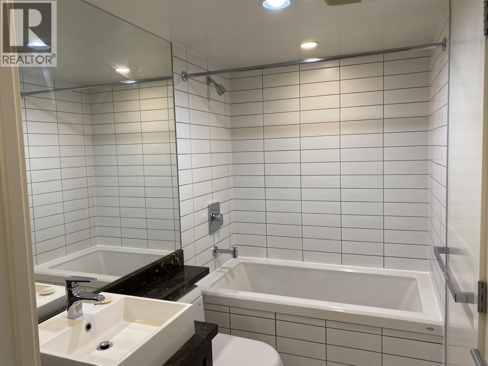 211 4818 ELDORADO MEWS, Vancouver, British Columbia