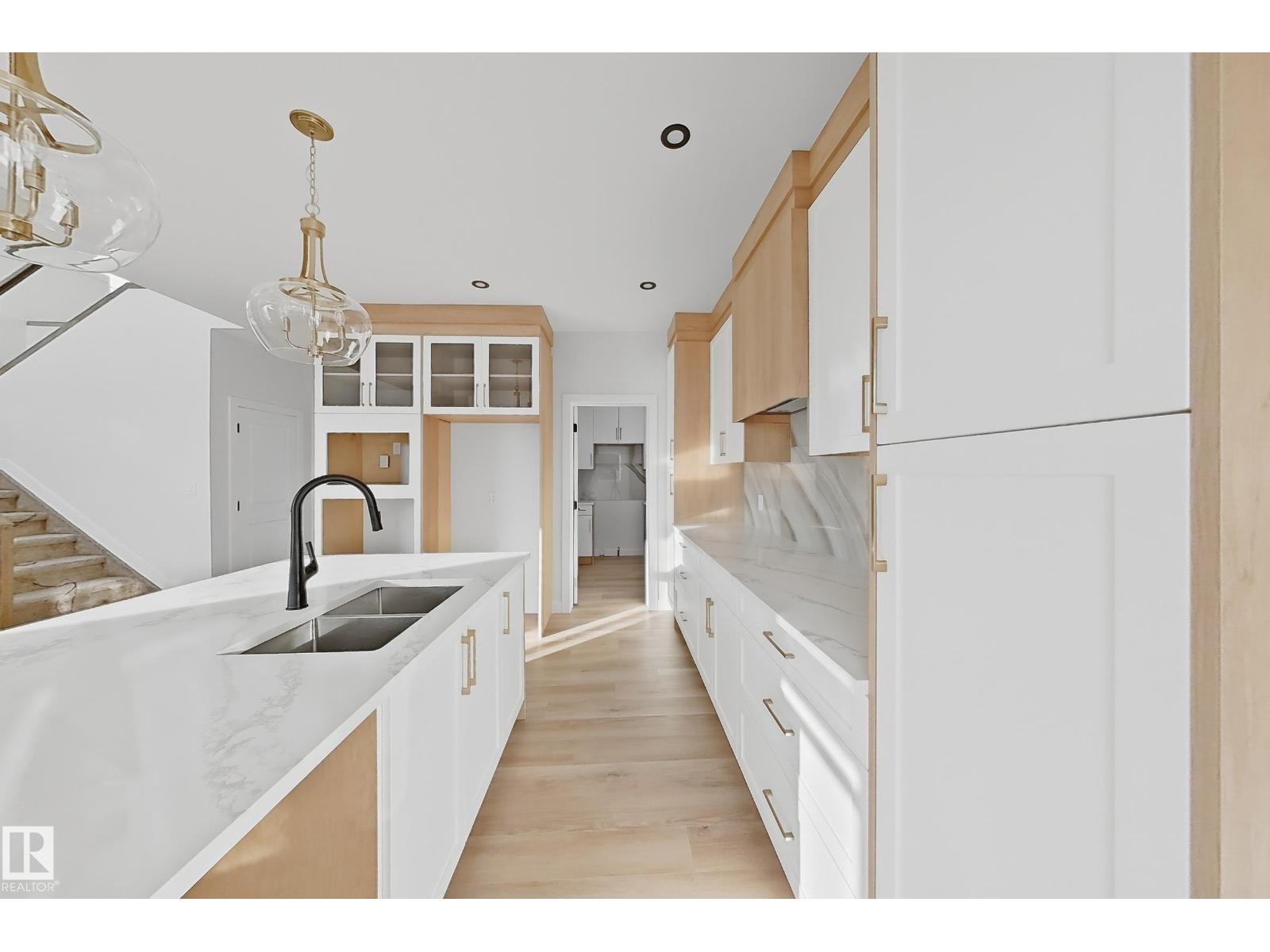 6449 28 Av Sw, Edmonton, Alberta  T6X 3J7 - Photo 7 - E4482799