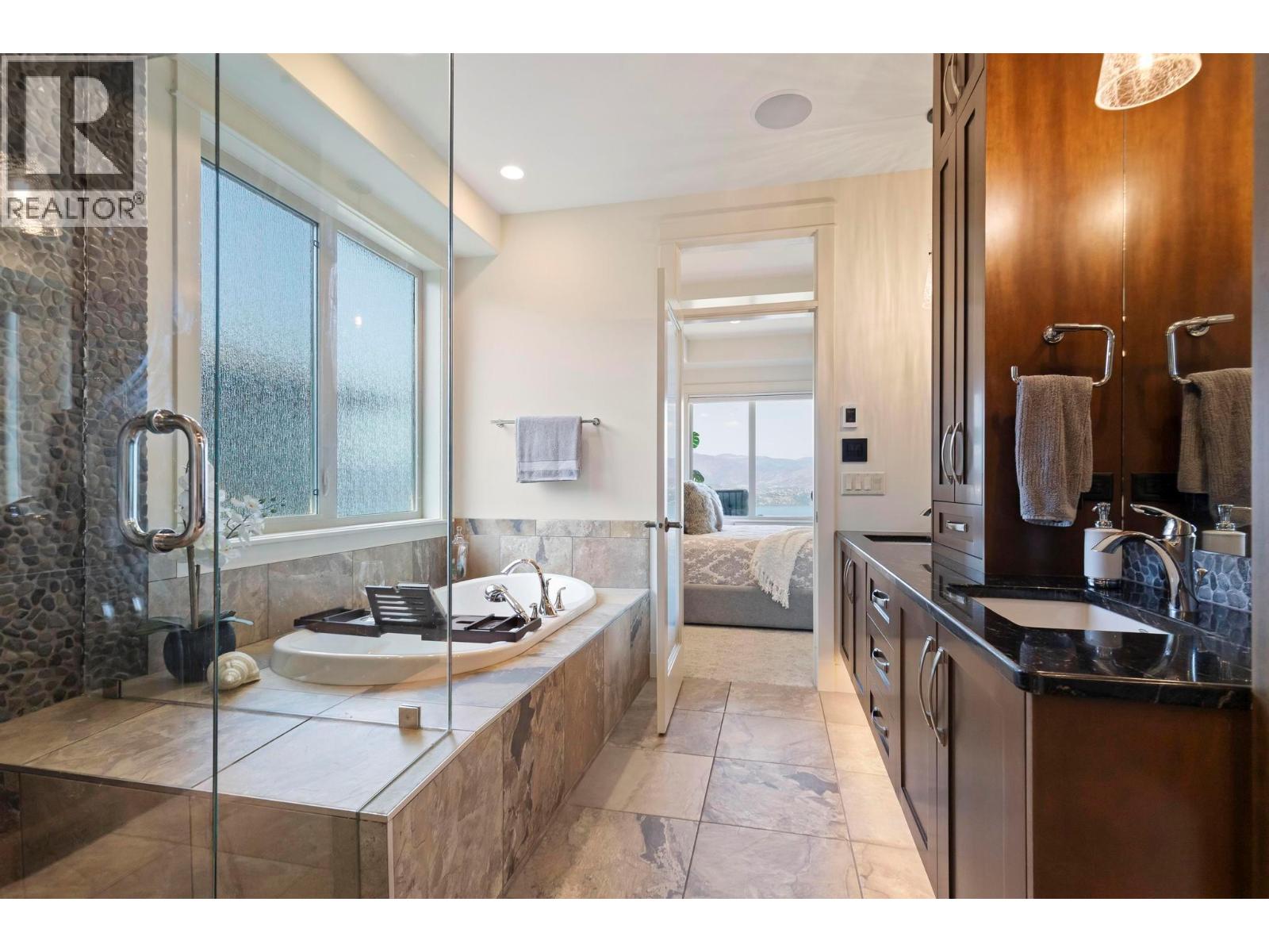 722 Kuipers Crescent, Kelowna, British Columbia  V1W 5B2 - Photo 27 - 10383351