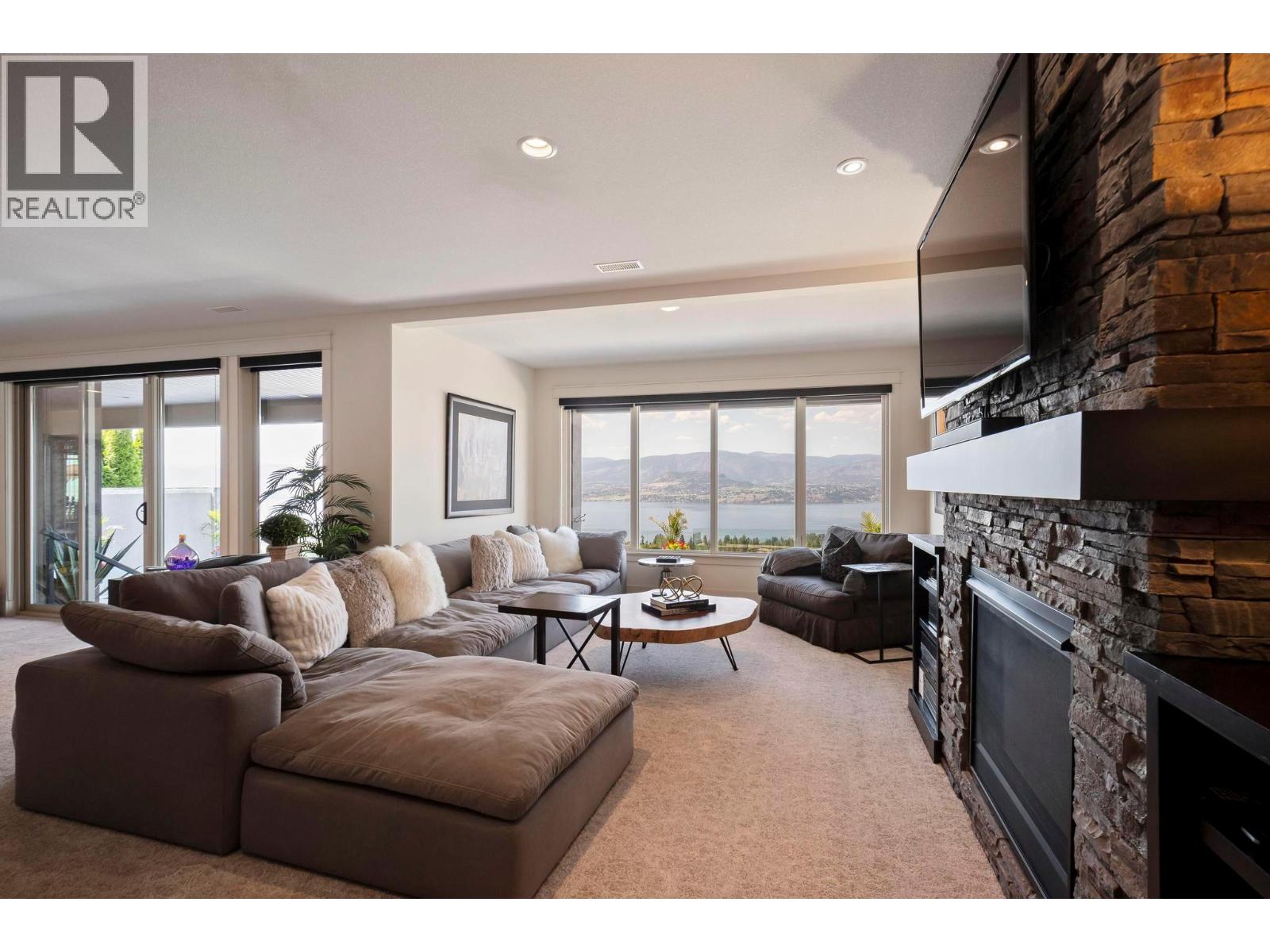 722 Kuipers Crescent, Kelowna, British Columbia  V1W 5B2 - Photo 35 - 10383351