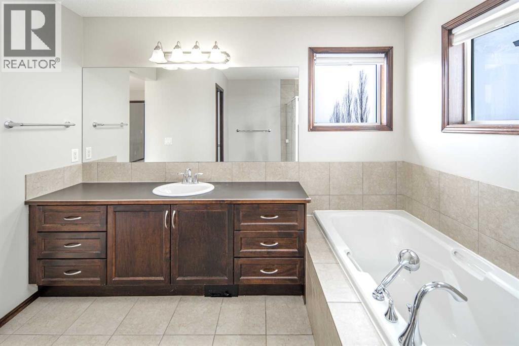 47 Pantego Avenue Nw, Calgary, Alberta  T3K 0K6 - Photo 26 - A2301114