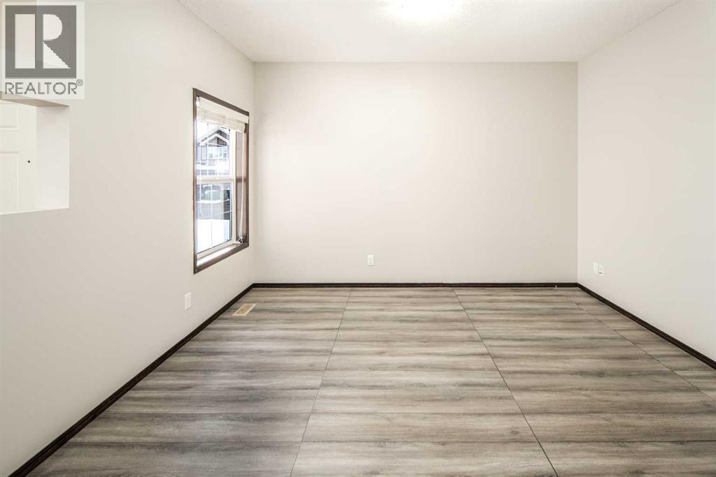 47 Pantego Avenue Nw, Calgary, Alberta  T3K 0K6 - Photo 4 - A2301114