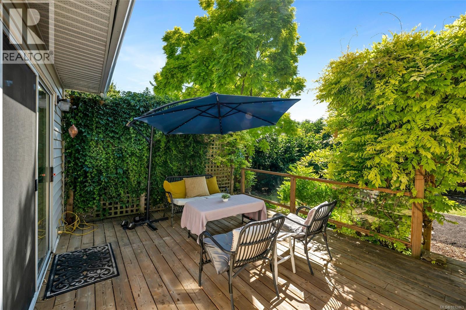 2624 Forbes St, Victoria, British Columbia  V8R 4C1 - Photo 45 - 1032463