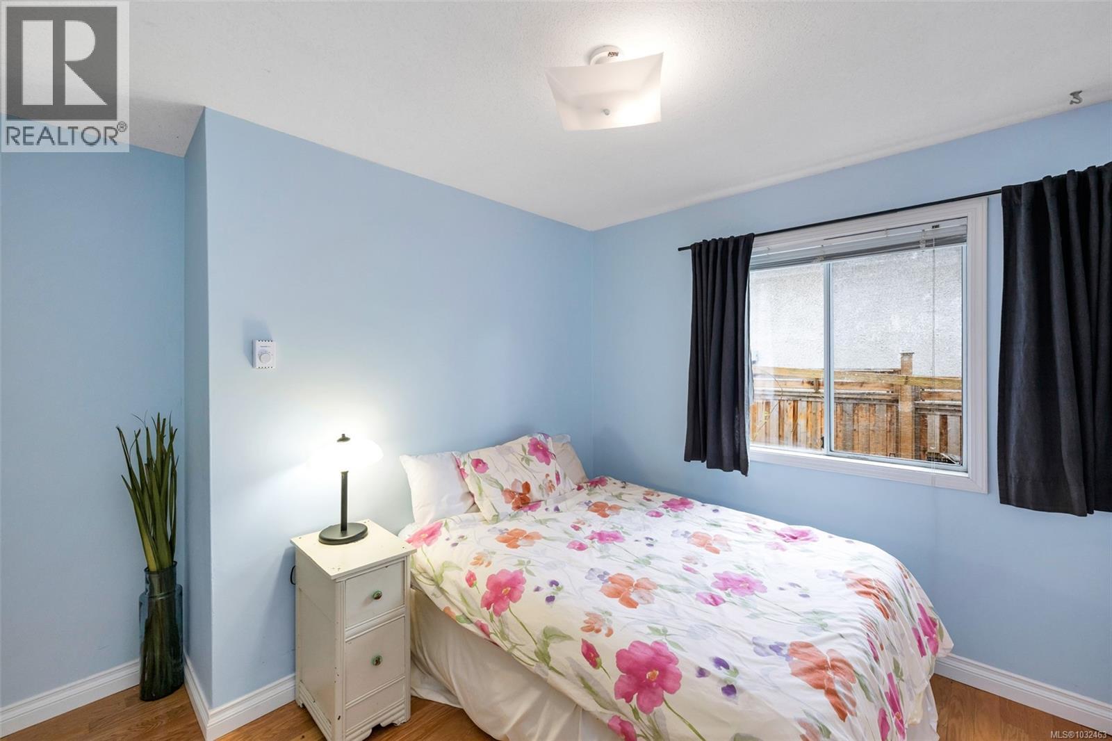 2624 Forbes St, Victoria, British Columbia  V8R 4C1 - Photo 37 - 1032463