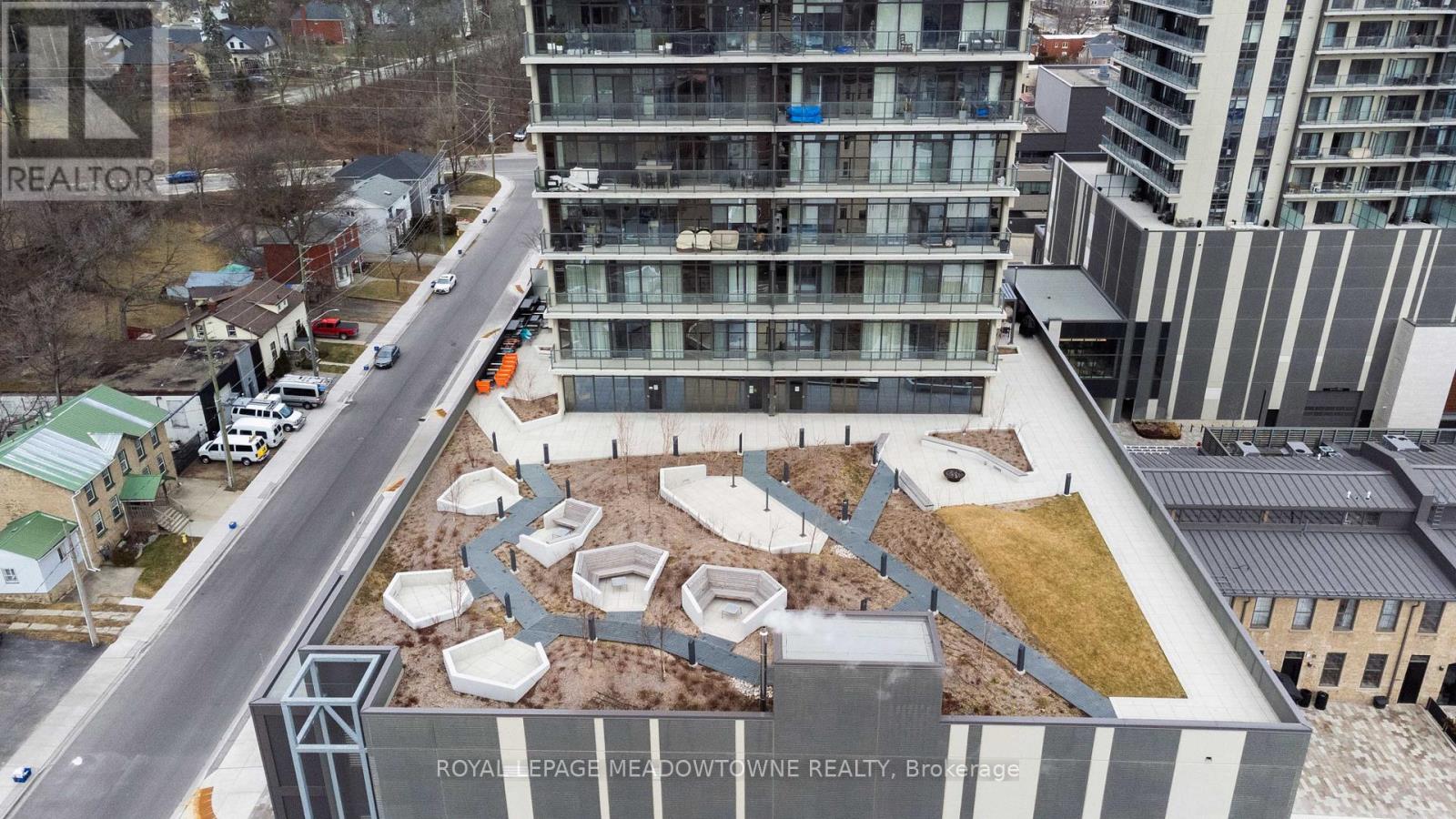 1304 - 15 Glebe Street E, Cambridge, Ontario  N1S 0C3 - Photo 26 - X12975206