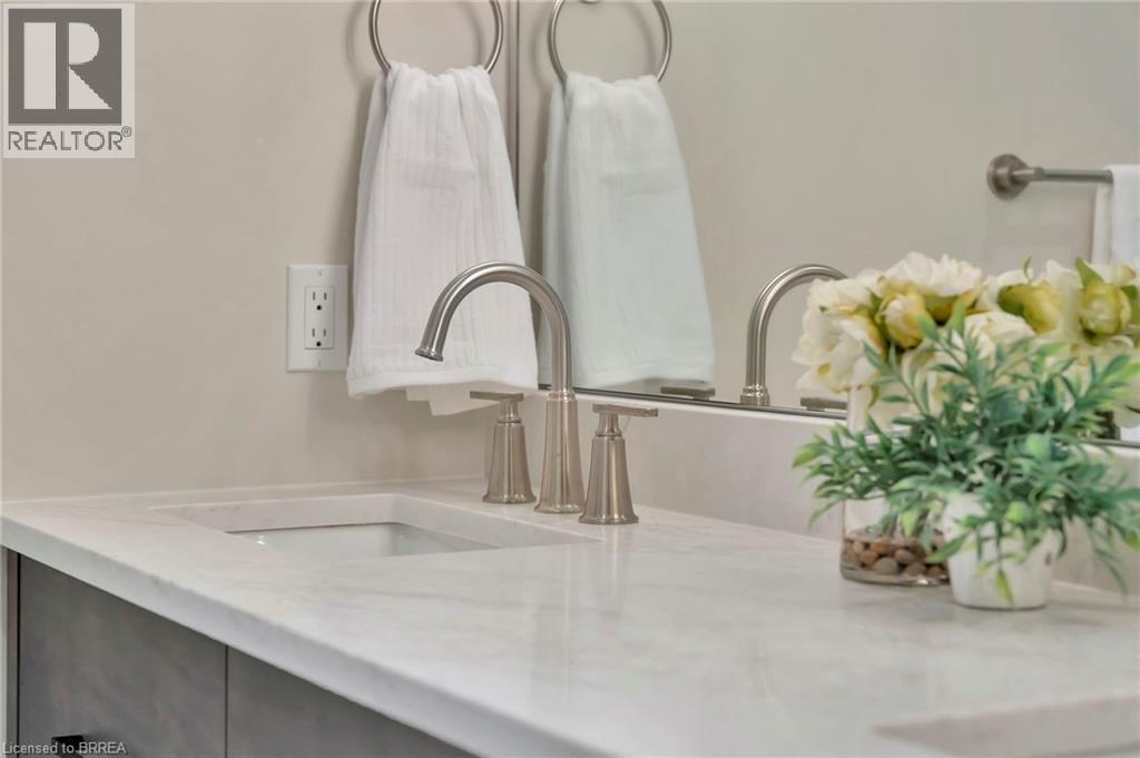 7 Grand River Street N Unit# 302, Paris, Ontario  N3L 2L9 - Photo 26 - 40821020