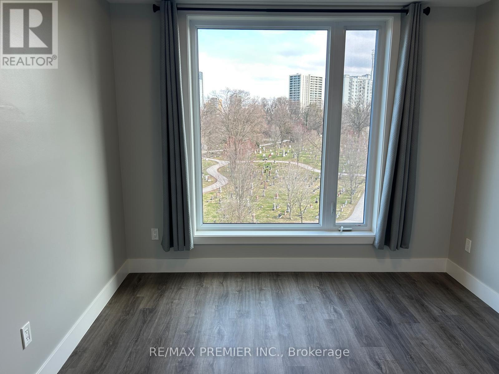 606 - 107 Roger Street, Waterloo, Ontario  N2J 0G3 - Photo 10 - X13011720