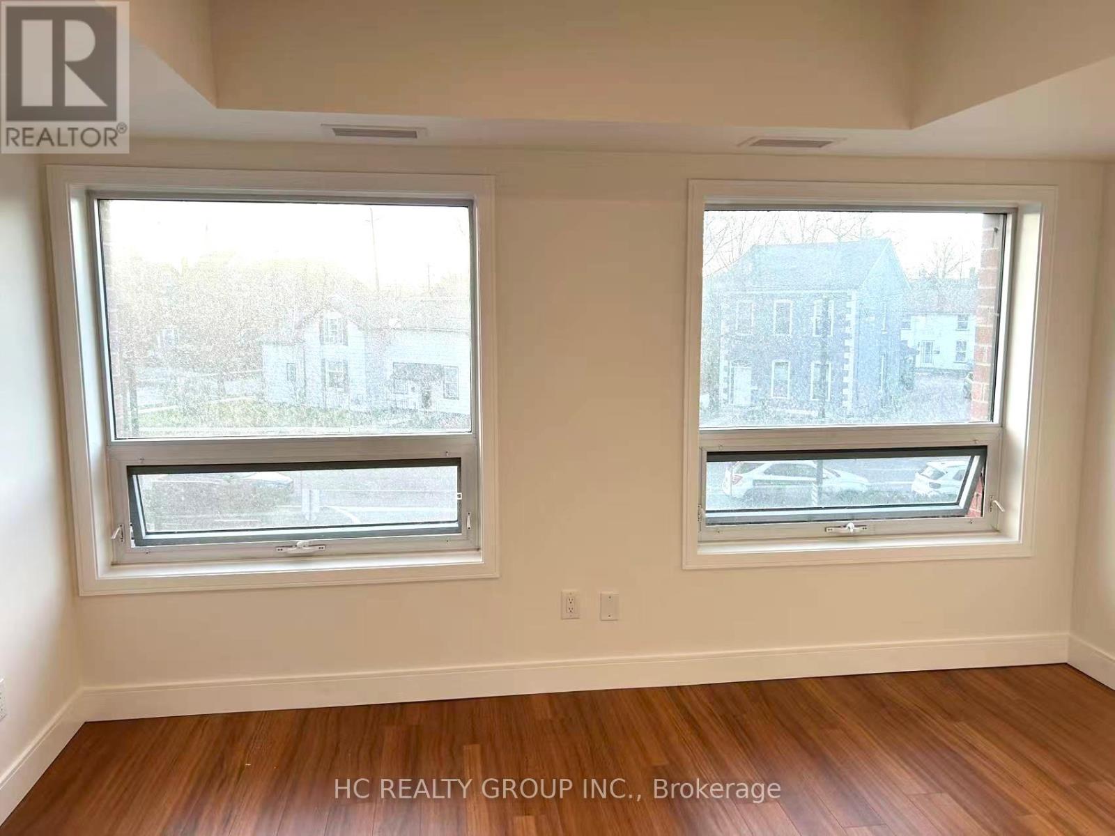 205 - 1 Wellington Street, Brantford, Ontario  N3T 2L3 - Photo 4 - X13011770