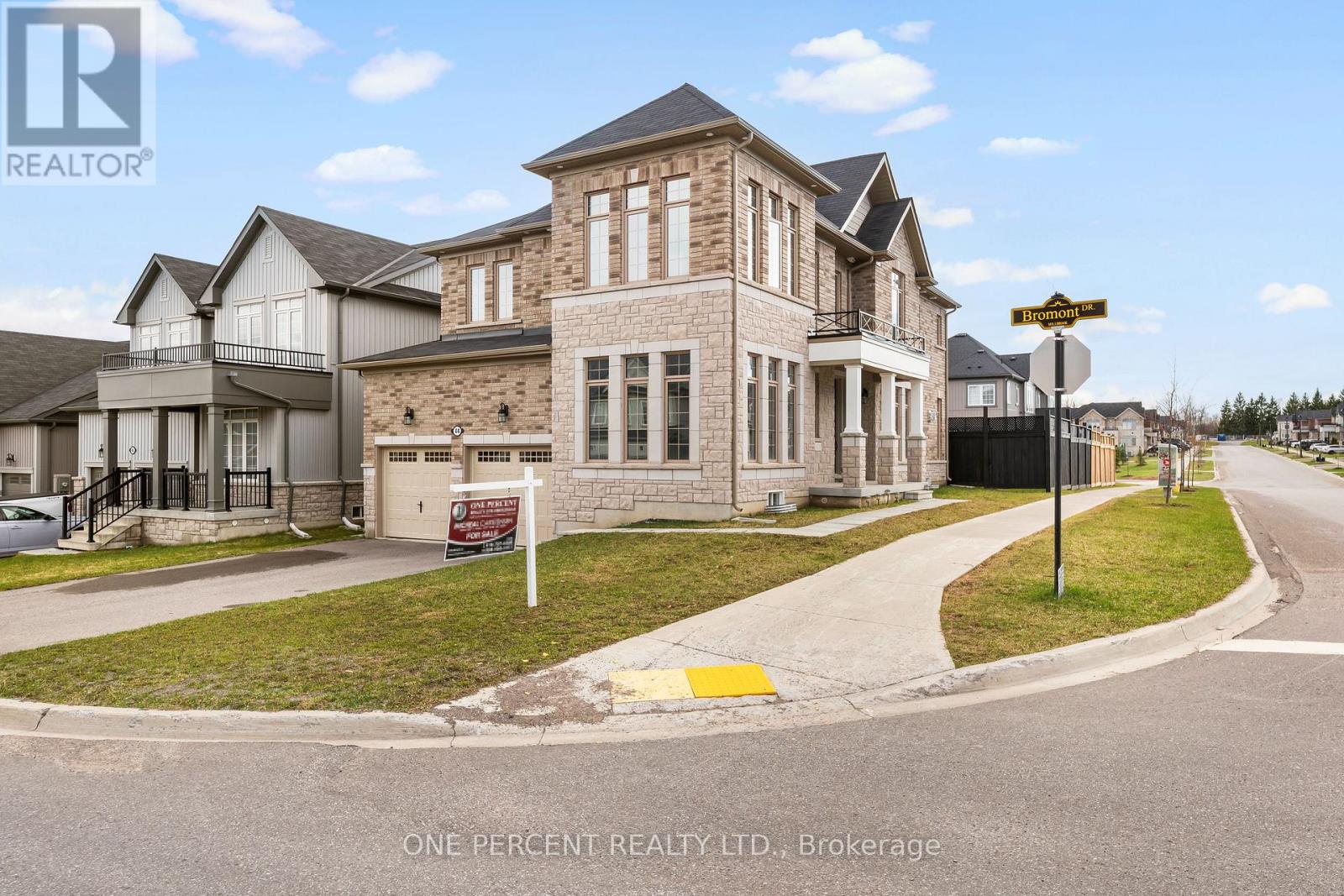 44 BROMONT DRIVE, Cavan Monaghan, Ontario