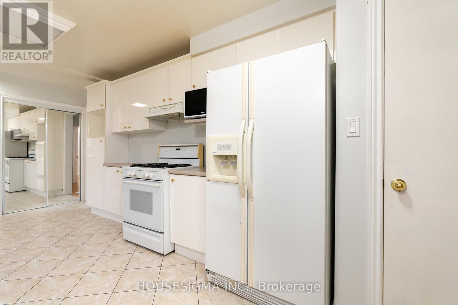 1 Cherrylane Drive N, St. Catharines, Ontario  L2M 2H7 - Photo 8 - X13011856