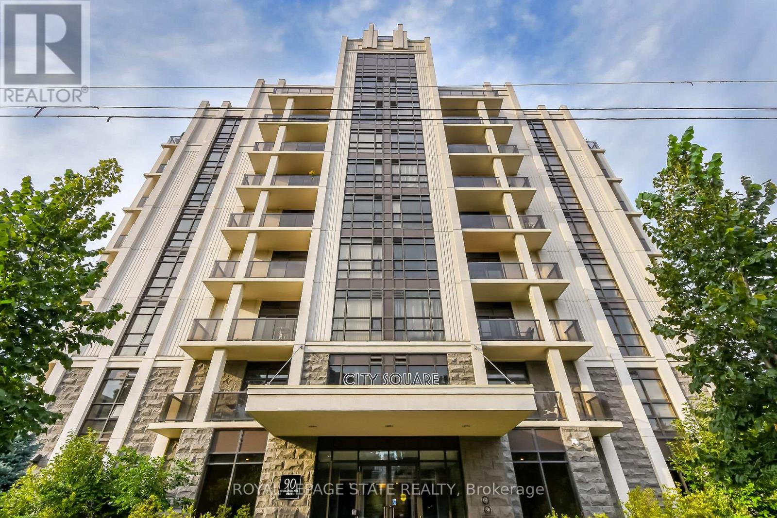 804 - 90 CHARLTON AVENUE W, Hamilton, Ontario