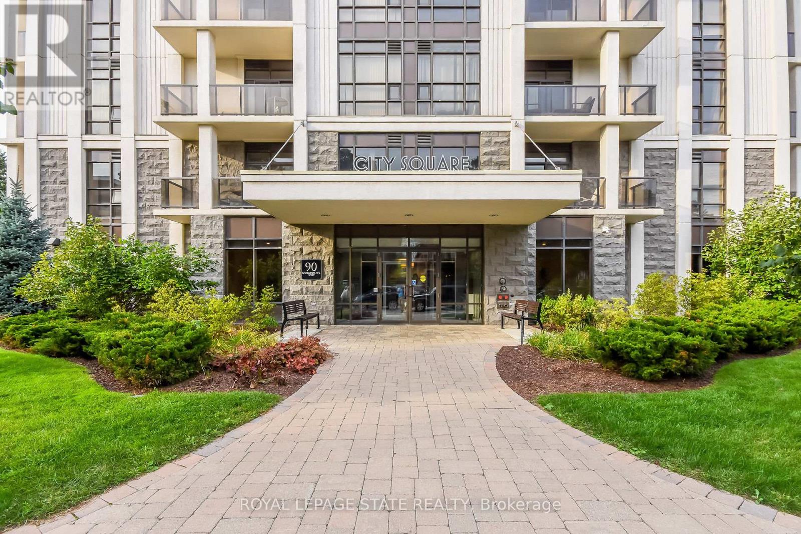 804 - 90 Charlton Avenue W, Hamilton, Ontario  L8P 0B4 - Photo 3 - X13011878