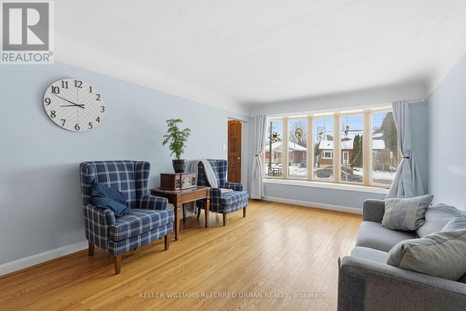 940 Brucedale Avenue E, Hamilton, Ontario  L8T 1L9 - Photo 2 - X13012002