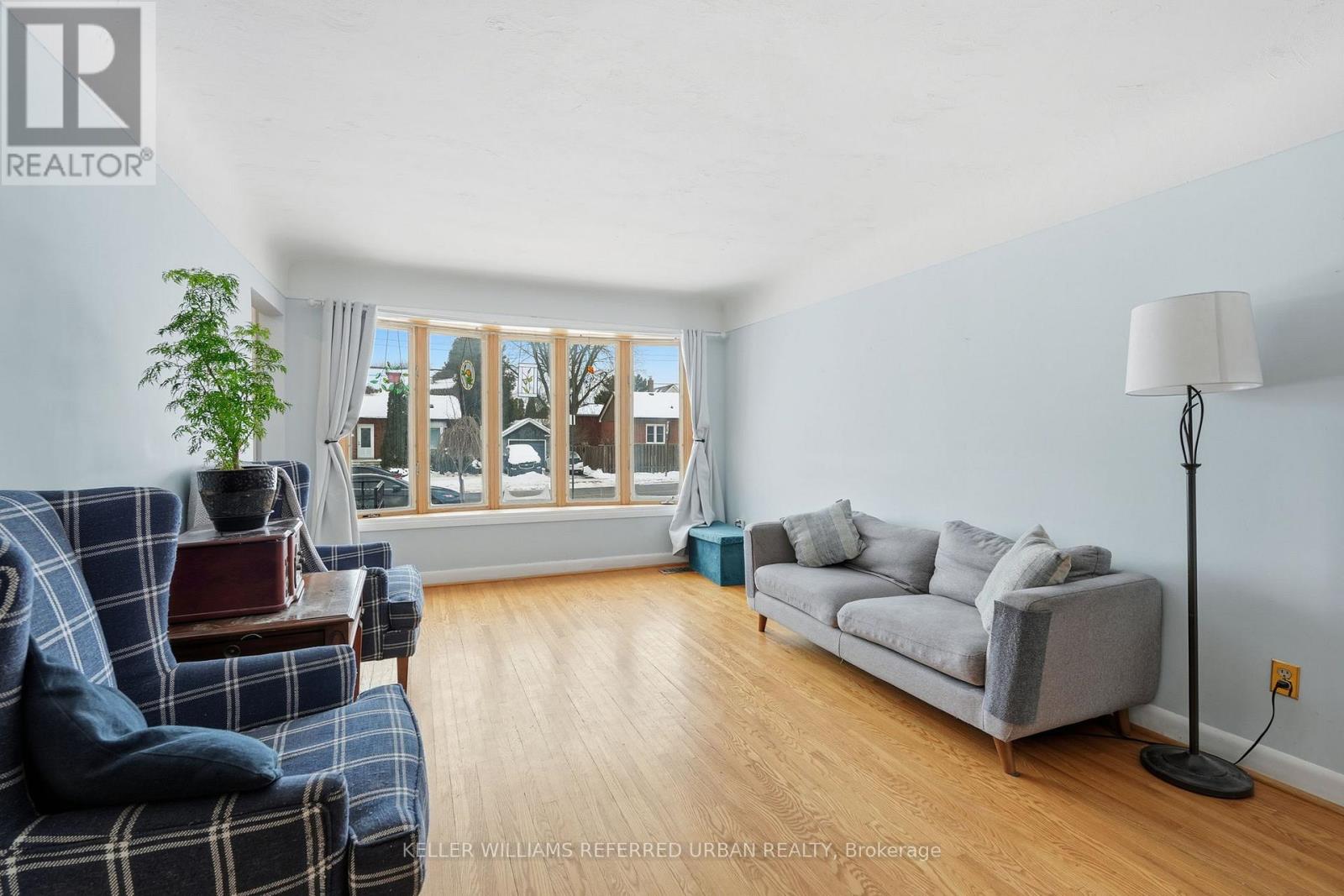 940 Brucedale Avenue E, Hamilton, Ontario  L8T 1L9 - Photo 3 - X13012002