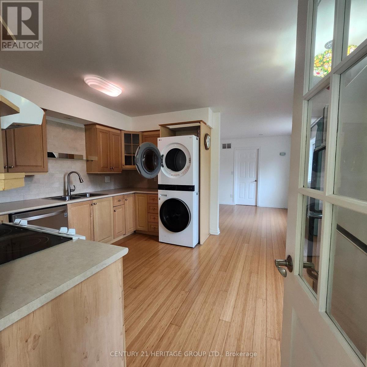 1 - 80 Rockport Crescent, Richmond Hill, Ontario  L4C 2L8 - Photo 6 - N12957322