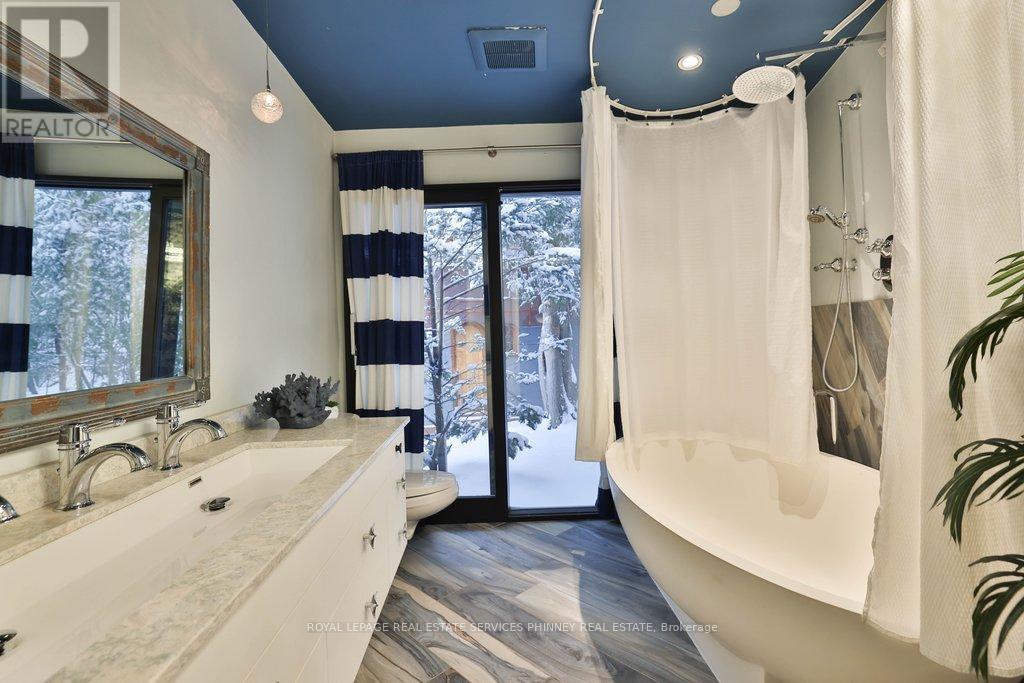 1352 Nocturne Court, Mississauga, Ontario  L5H 2L8 - Photo 21 - W12911338