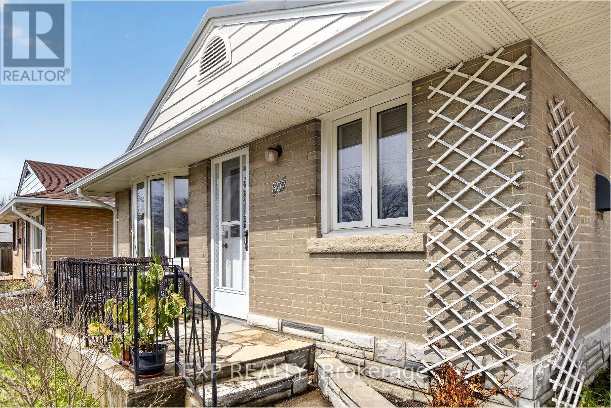 507 Philip Crescent, Cambridge, Ontario  N3H 2R4 - Photo 7 - X13010504