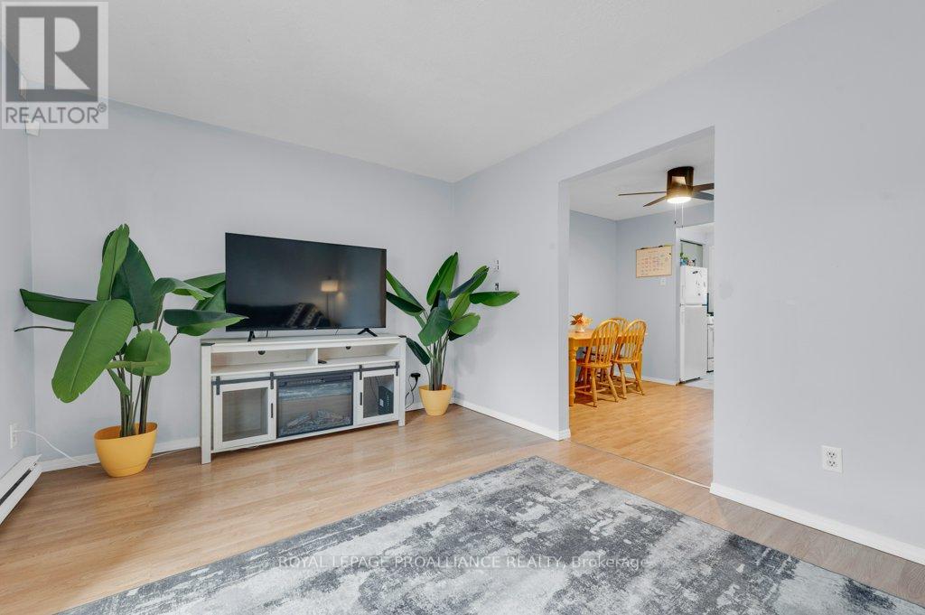 G - 209 North Park Street, Belleville, Ontario  K8P 4T9 - Photo 10 - X12886520