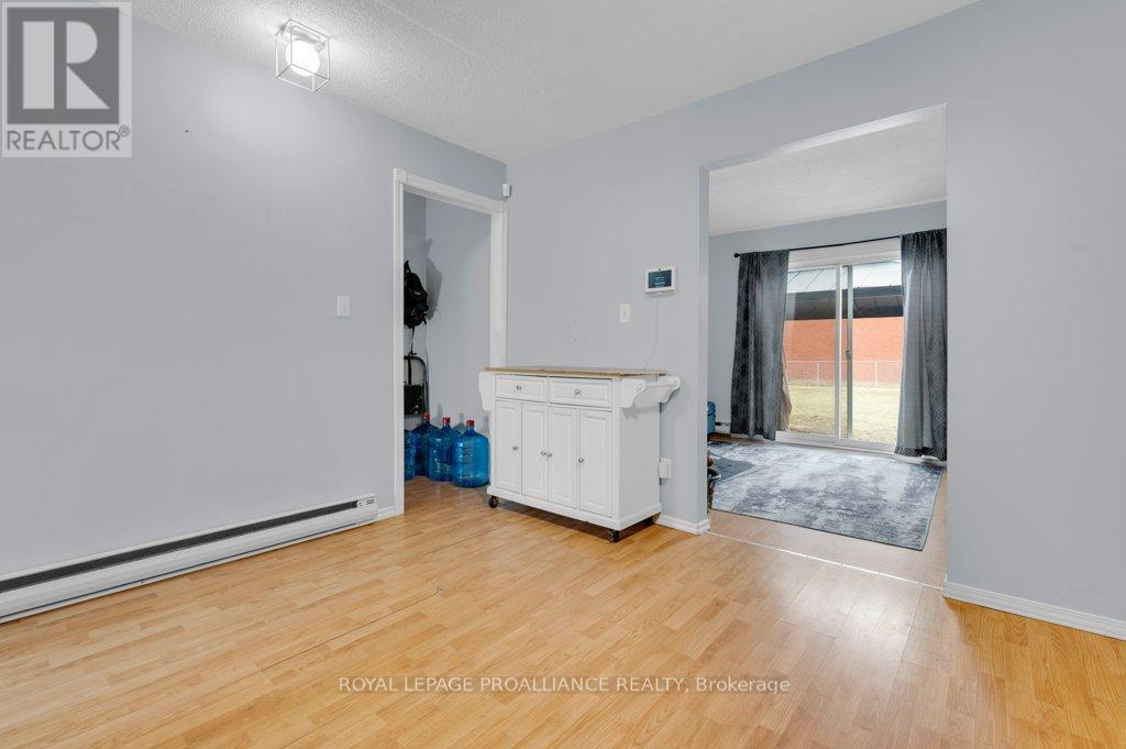 G - 209 North Park Street, Belleville, Ontario  K8P 4T9 - Photo 4 - X12886520