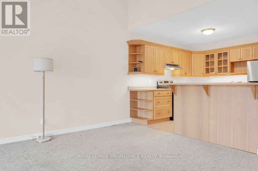 12 - 25 Heartwood Drive, Belleville, Ontario K8P 5M2 - Photo 17 - X12960886