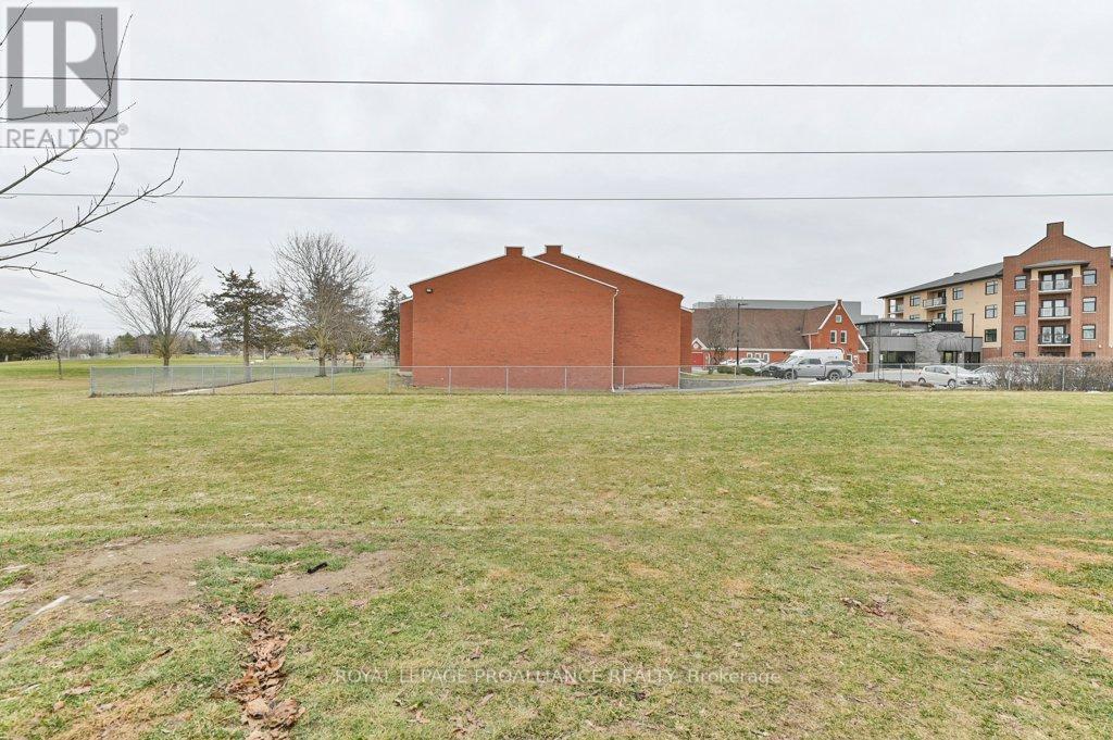 G - 209 North Park Street, Belleville, Ontario  K8P 4T9 - Photo 21 - X12886520