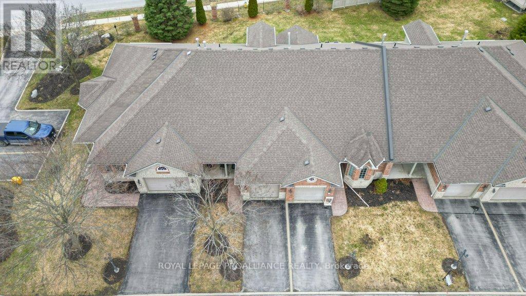 12 - 25 Heartwood Drive, Belleville, Ontario K8P 5M2 - Photo 37 - X12960886