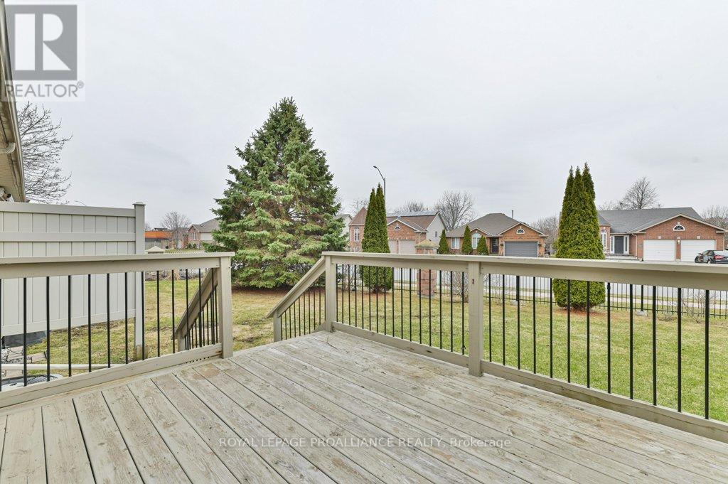 12 - 25 Heartwood Drive, Belleville, Ontario K8P 5M2 - Photo 31 - X12960886