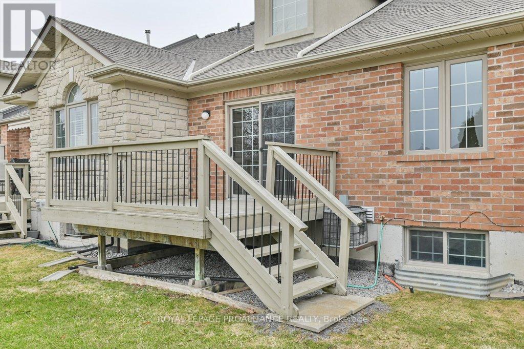 12 - 25 Heartwood Drive, Belleville, Ontario K8P 5M2 - Photo 33 - X12960886