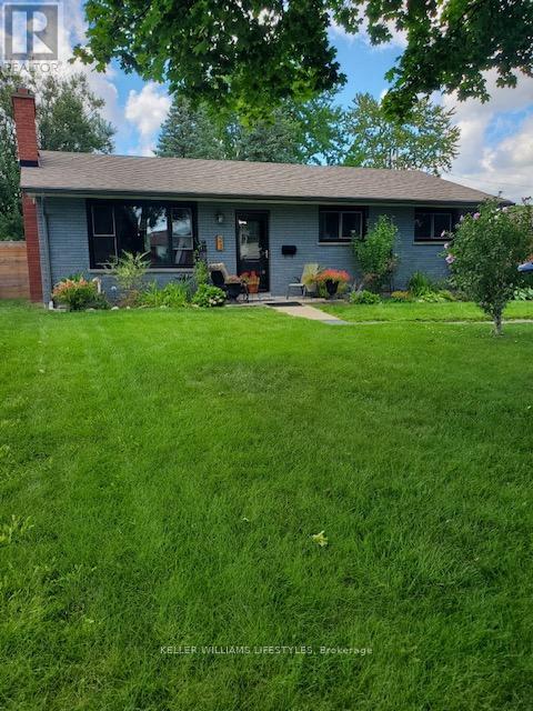 23 STORMONT DRIVE, London South, Ontario