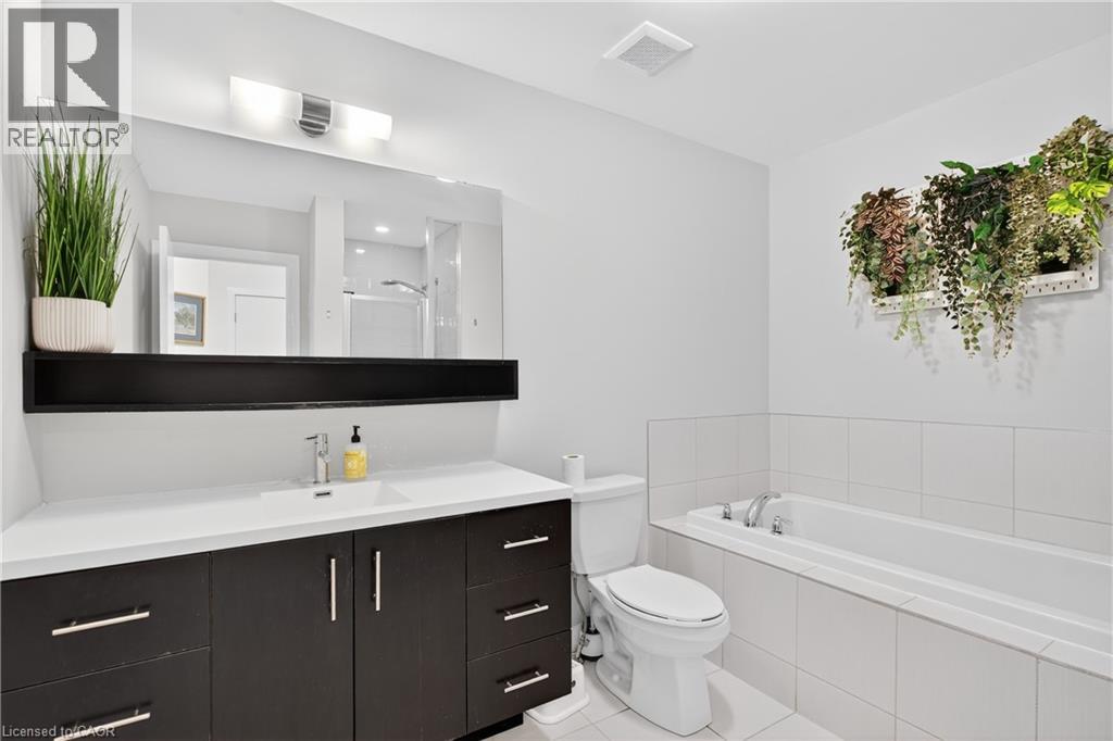 288 Glover Road Unit# 21, Stoney Creek, Ontario  L8E 5H6 - Photo 12 - 40821844