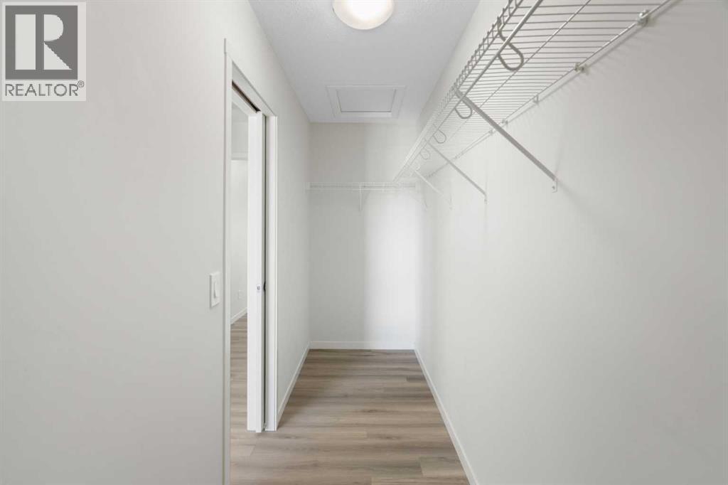 284 Harvest Hills Way NW, Calgary, Alberta  T3K 2P3 - Photo 28 - A2301931