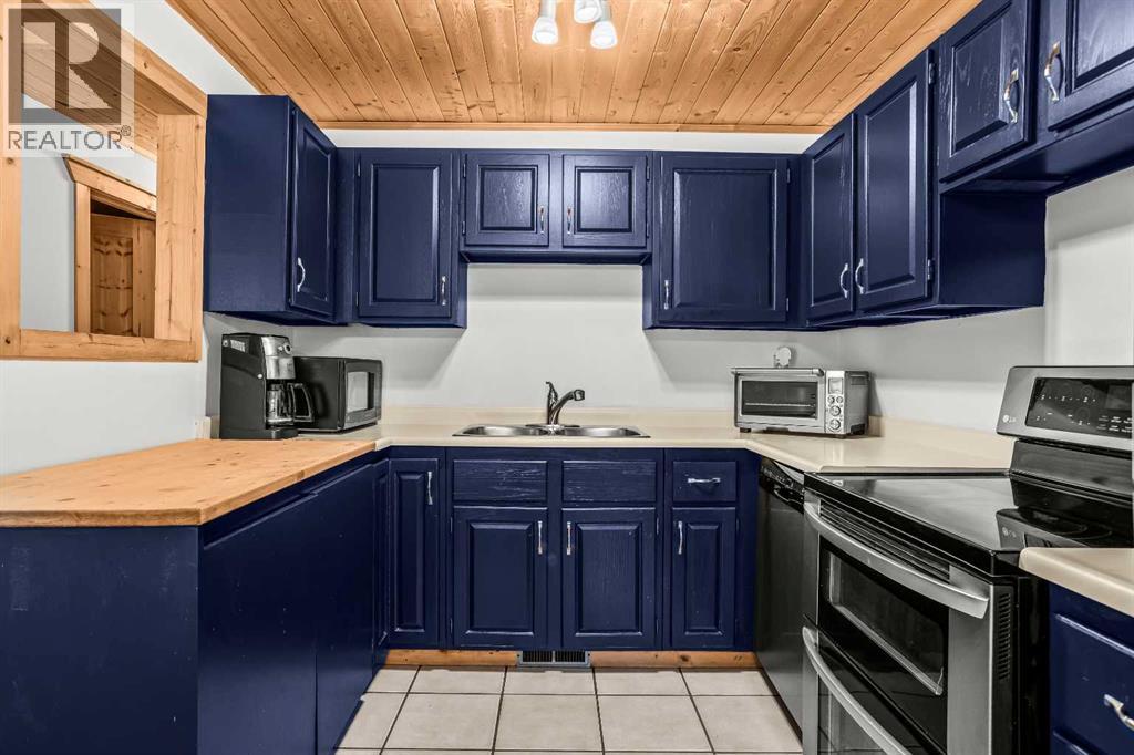 112, 200 Three Sisters Drive, Canmore, Alberta  T1W 2M1 - Photo 8 - A2302166