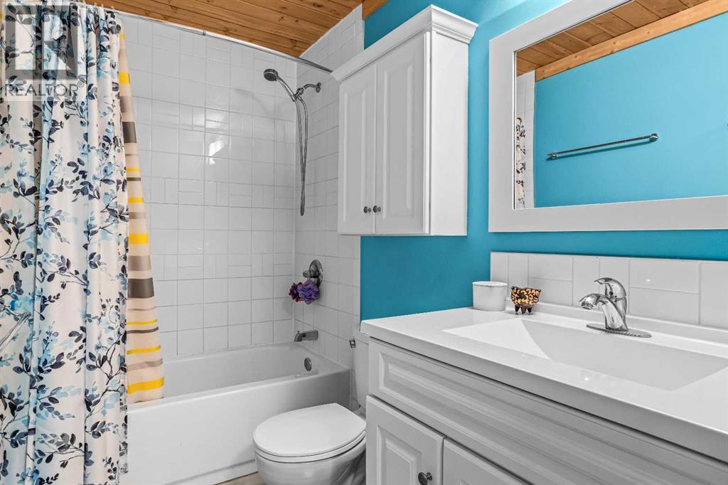 112, 200 Three Sisters Drive, Canmore, Alberta  T1W 2M1 - Photo 12 - A2302166