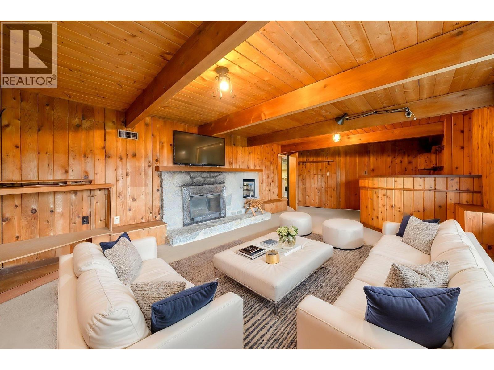 234 Rondoval Crescent, North Vancouver, British Columbia  V7N 2W7 - Photo 26 - R3112615