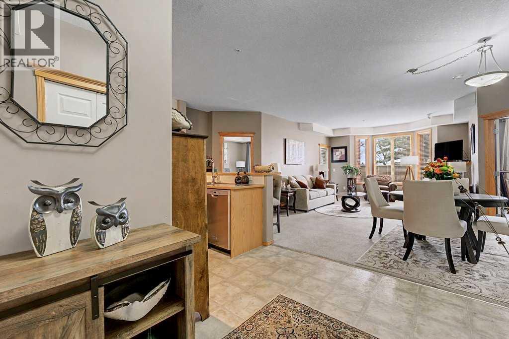 139, 15 Everstone Drive SW, Calgary, Alberta  T2Y 5B5 - Photo 3 - A2300833